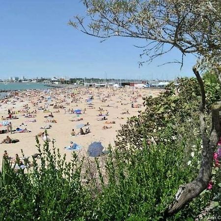 Au Coeur Du Centre Ville De La Rochelle Au Calme Avec Stationnement Gratuit ภายนอก รูปภาพ