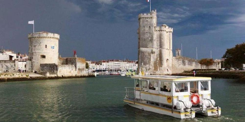 Au Coeur Du Centre Ville De La Rochelle Au Calme Avec Stationnement Gratuit ภายนอก รูปภาพ